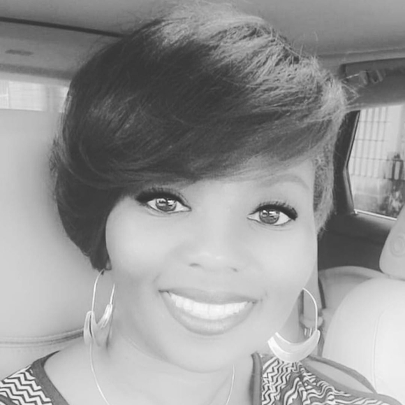 Meet your Posher, Tonya j. - Picture 1 of 1